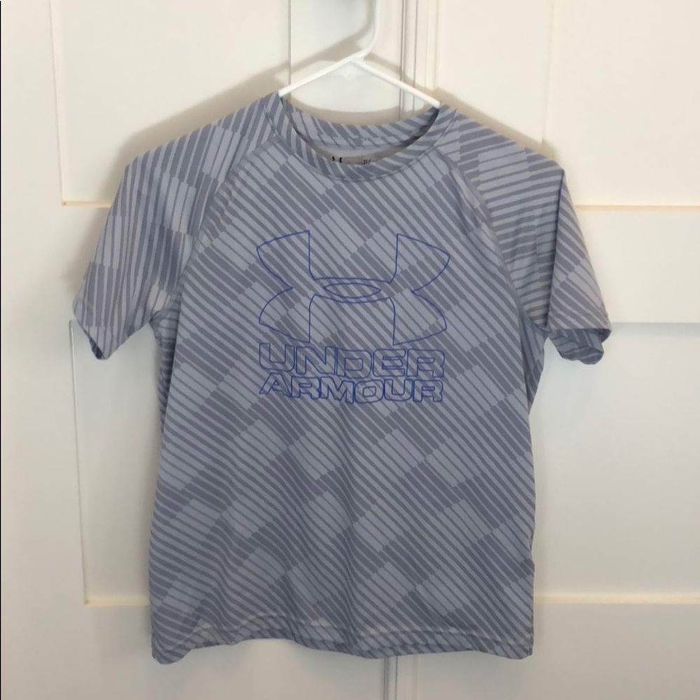 Boys Under Armour t shirt